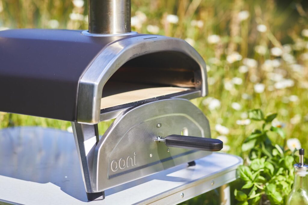 Ooni Fyra 12 Wood Fired Outdoor Pizza Oven - Portable Hard Wood Pellet Pizza Oven - Ideal for Any Outdoor Kitchen - Outdoor Cooking Pizza Maker - Backyard Pizza Ovens - Pizza Oven Countertop